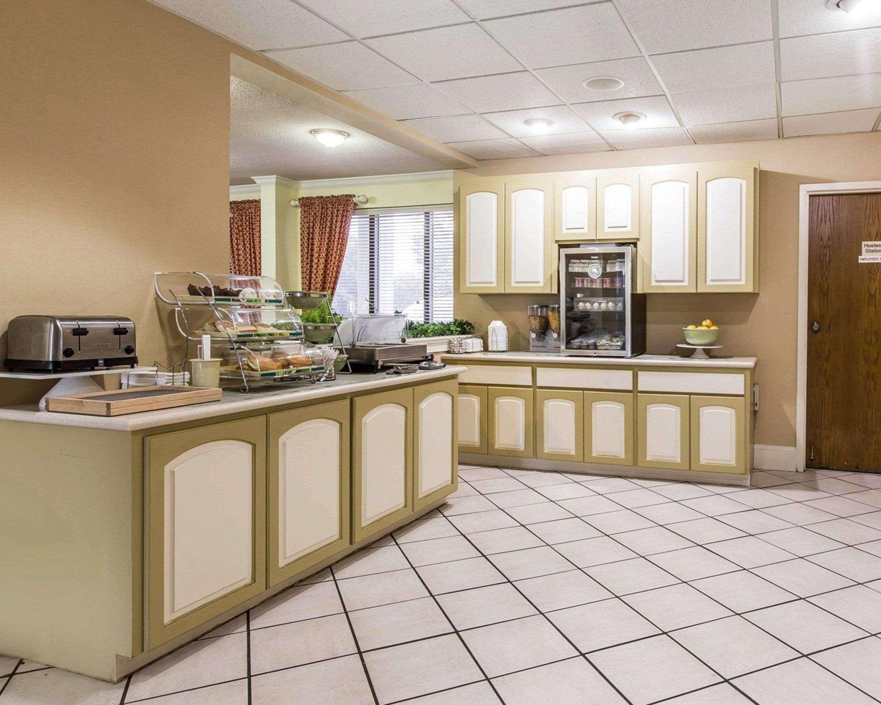 Quality Inn At The Mall - Valdosta Extérieur photo