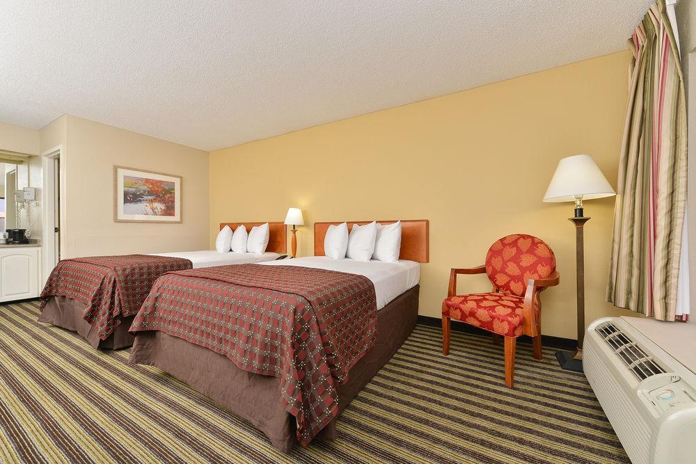 Quality Inn At The Mall - Valdosta Extérieur photo